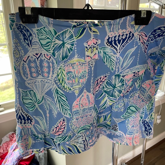 Lilly Pulitzer Faye Skirt Peri Lapis Lanterns. Worn once. Size 8 - Picture 1 of 3